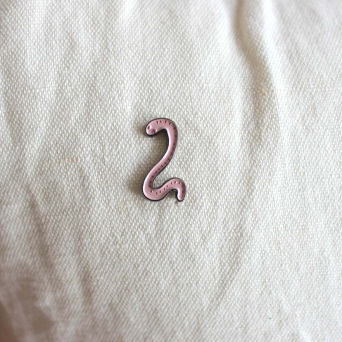 Badge - Worm enamel pin Emily Brooks Millar