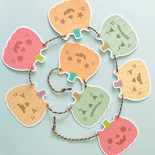 Decoration - Paper Cat Club Pumpkin Bunting